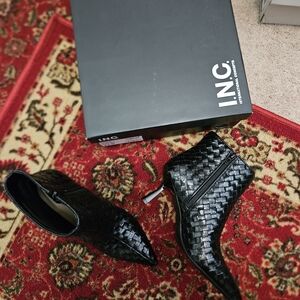 NWT ☆ INC/Macy's Ankle Boots, Size 6.5, Brand NEW!